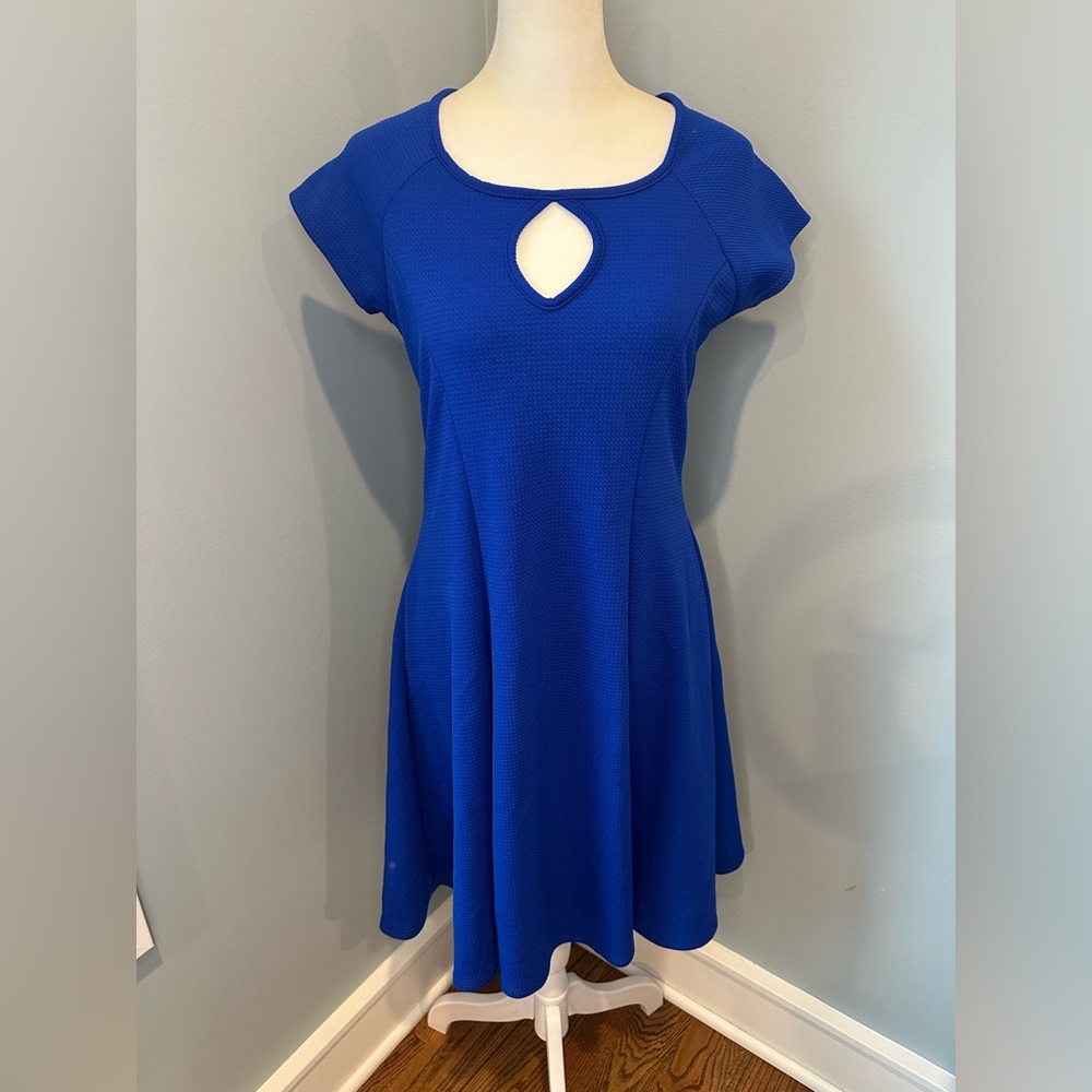 Seven7 Royal Blue Dress with Keyhole Detail